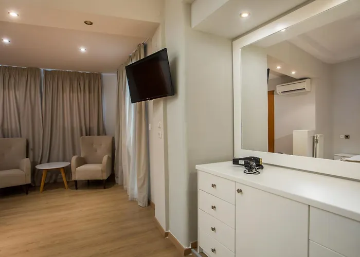 Gm Kallithies Village فيلة *