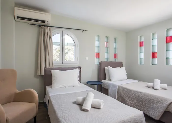 Gm Kallithies Village *